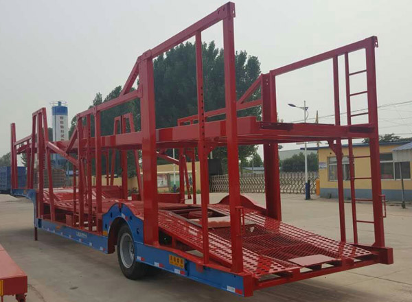 車輛運輸車